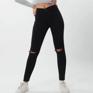 Hollister High Rise Crop Super Skinny Classic Stretch Black Ripped Jeans Size 0